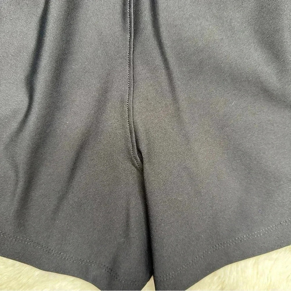 Old Navy Active Powersoft Yoga Shorts Black Pockets High Waist Size Medium - Picture 12 of 16